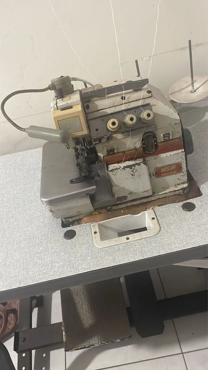 Vendo overloque  - Foto 4