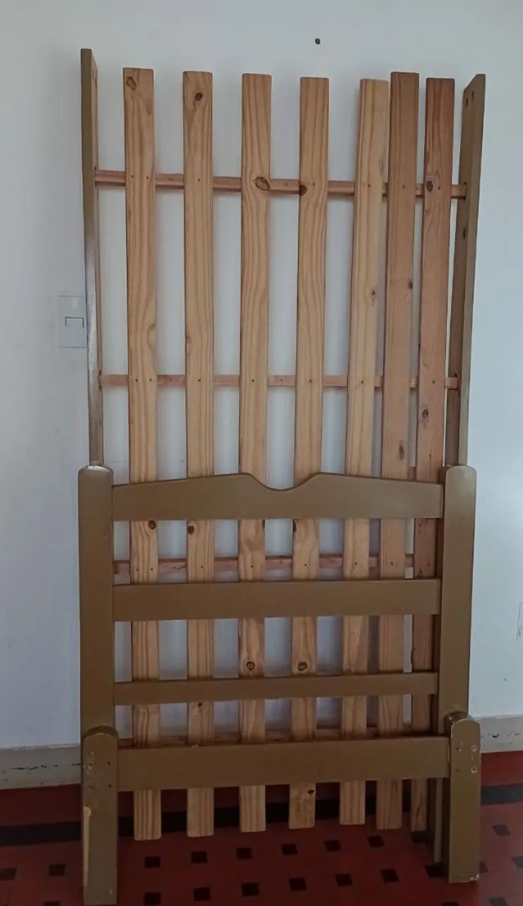 CAMA DE MADEIRA (Araraquara)