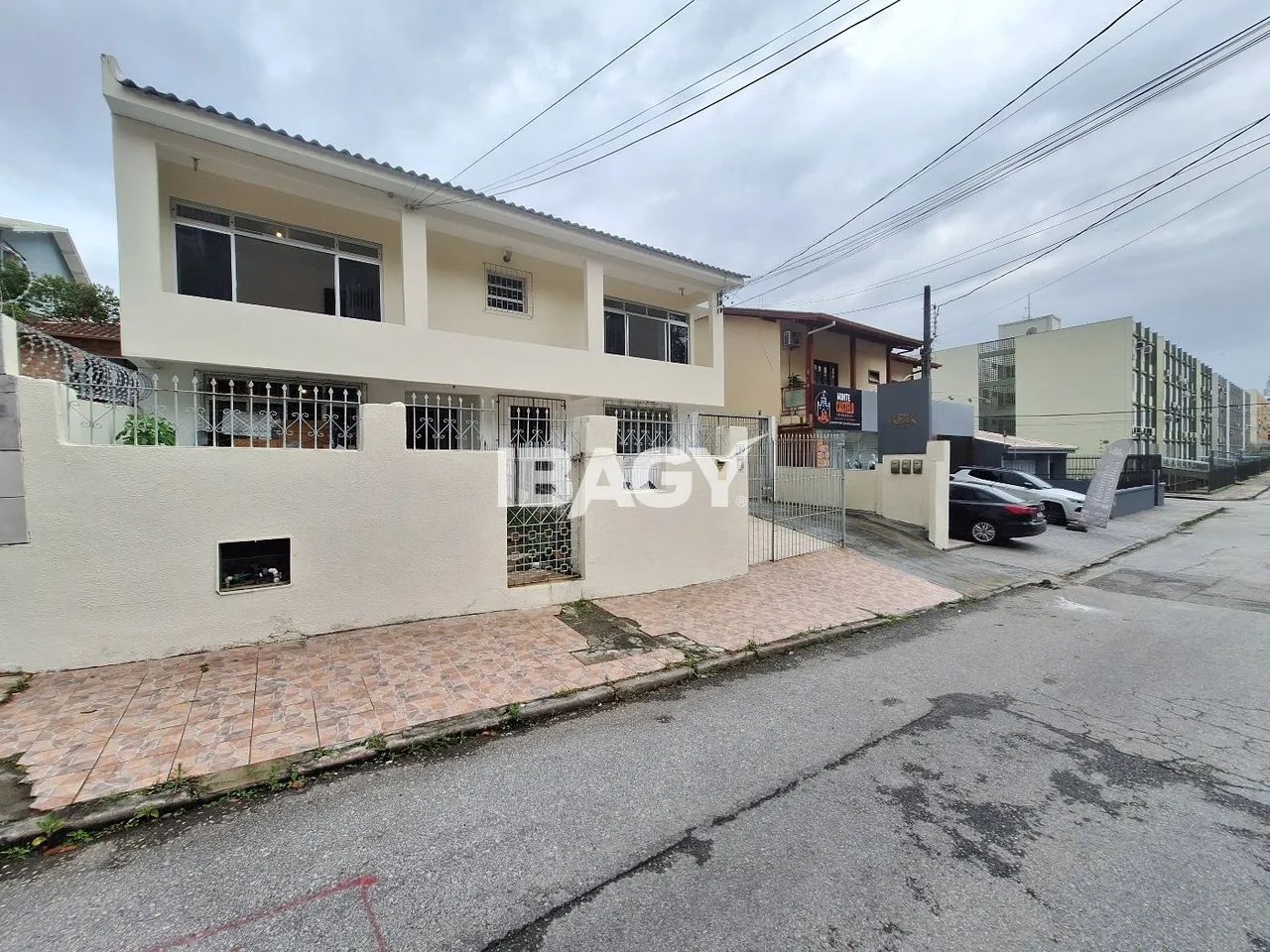 Excelente Casa 5 dormitório(s) em Canto - Florianópolis - Foto 5