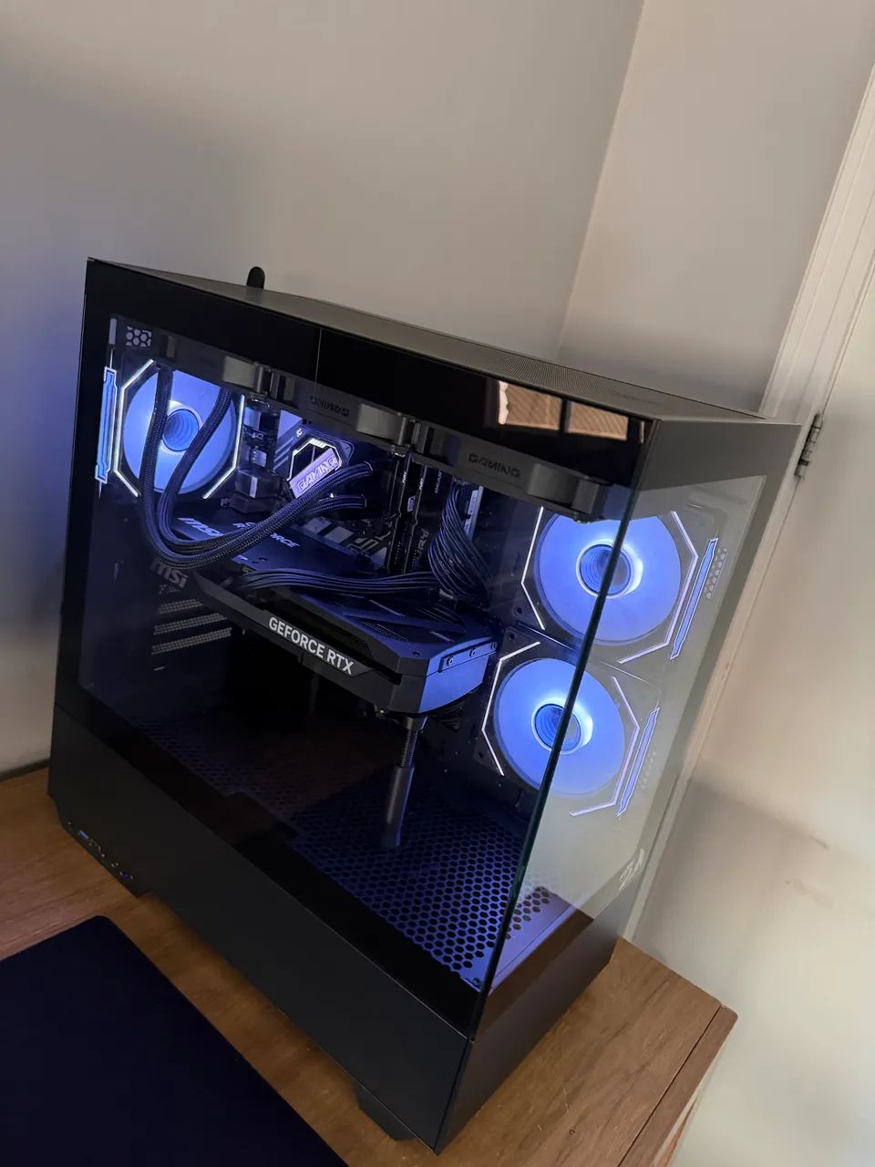 PC Gamer high end RTX 5070 Ryzen 7 7800X3D - Foto 3