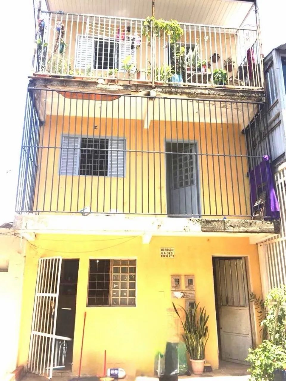 PRÉDIO NO MERCADO SUL