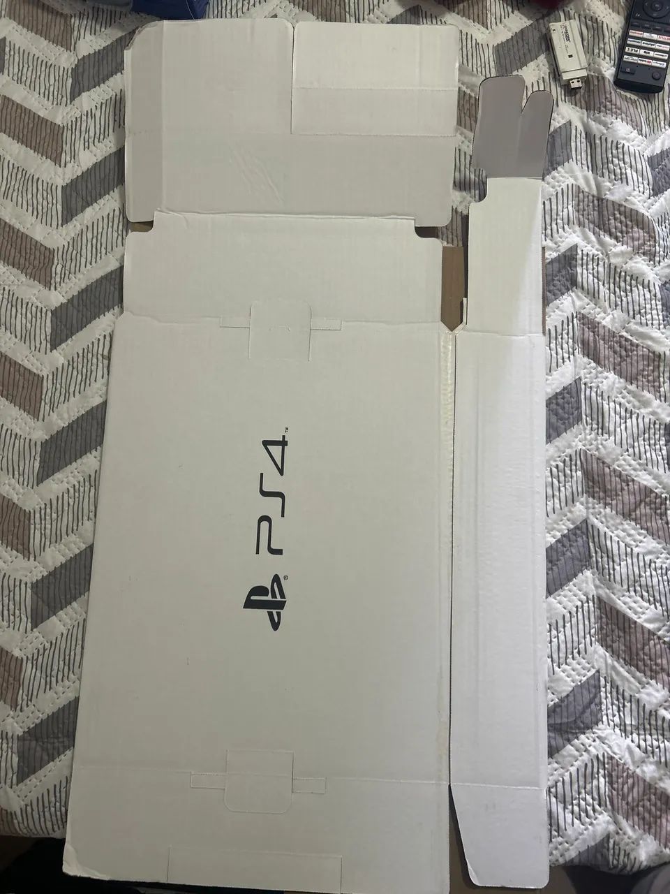 17 caixas de ps4 