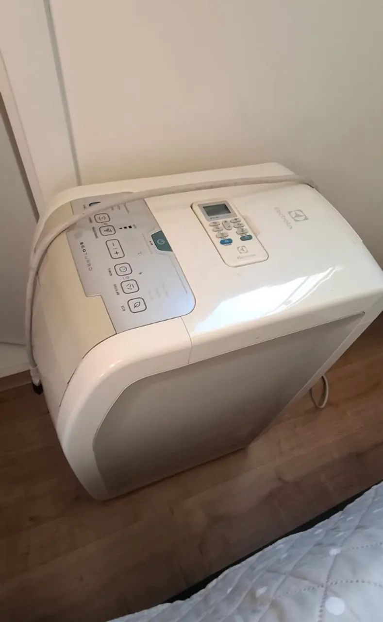 Ar Condicionado Portátil Electrolux 9000BTUs