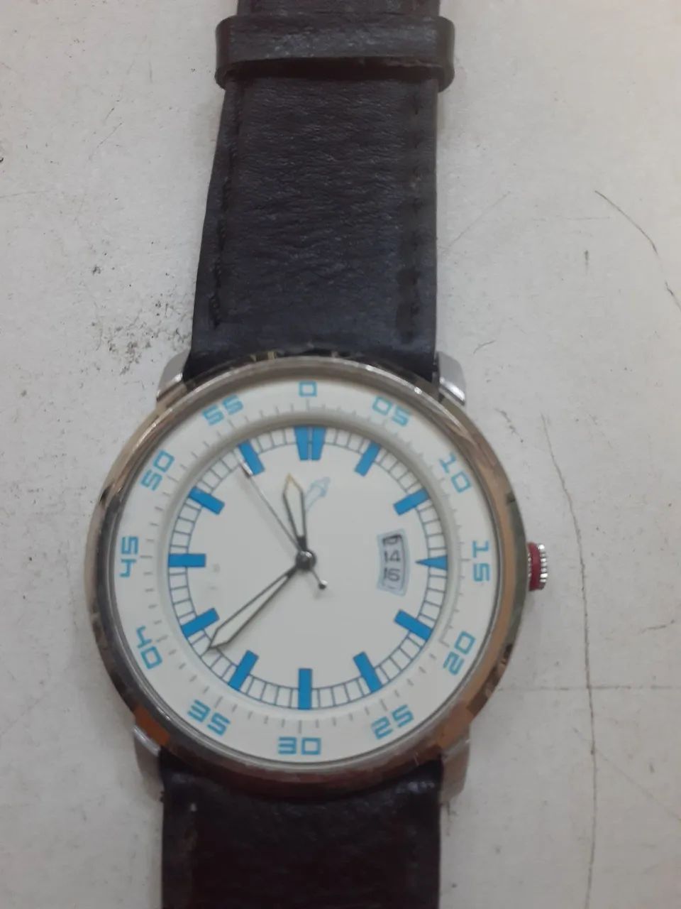 Relogio mondaine 