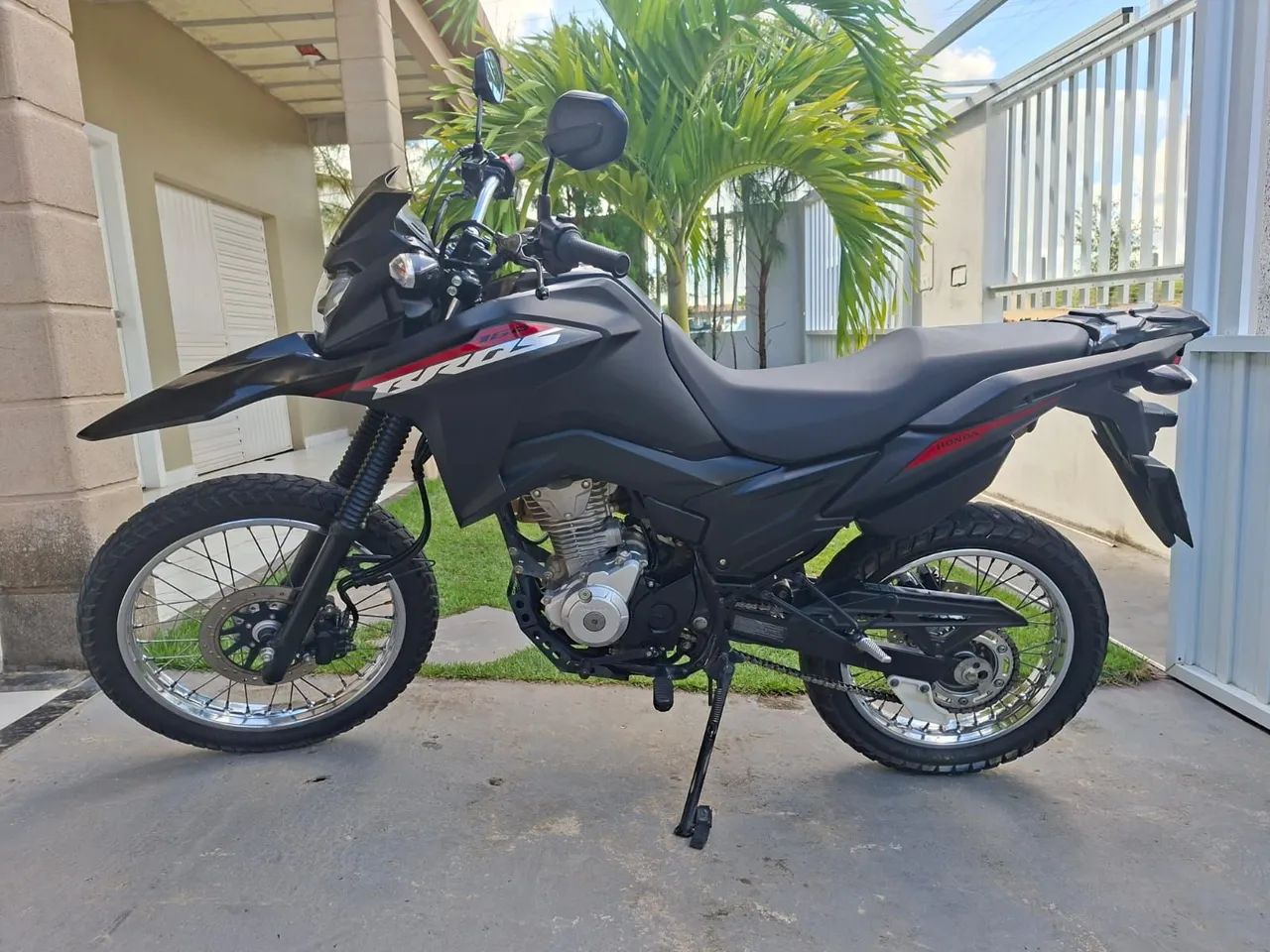 Bros 160 