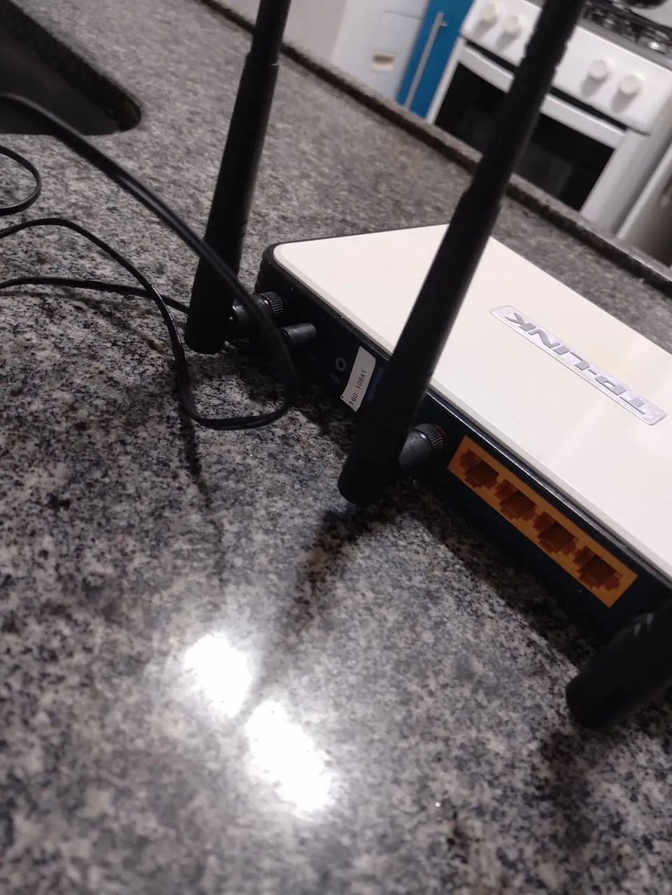 Roteador Wi-Fi Três antenas ótimo estado  - Foto 4