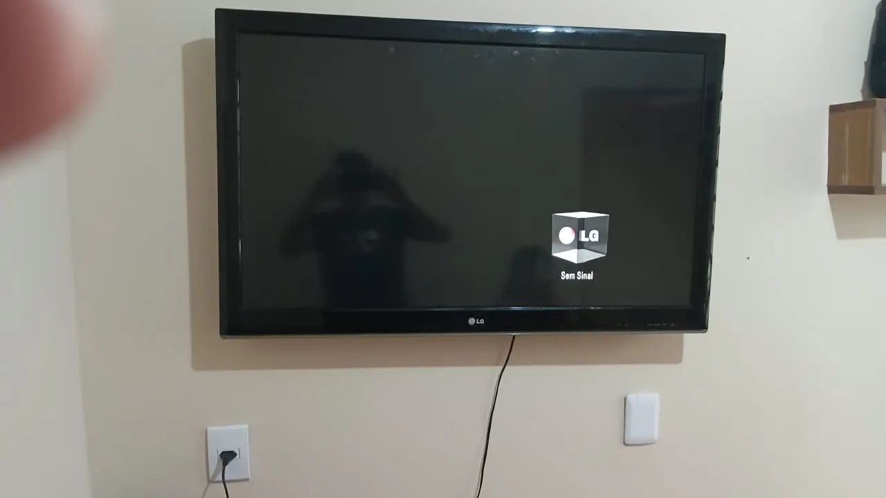 Vendo TV LG 42 polegadas 