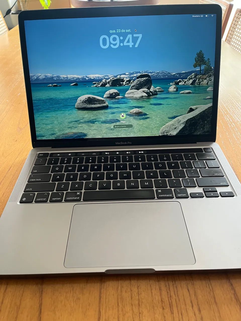 MacBook Pro 13" M1, 16gb ram, 256gb SSD