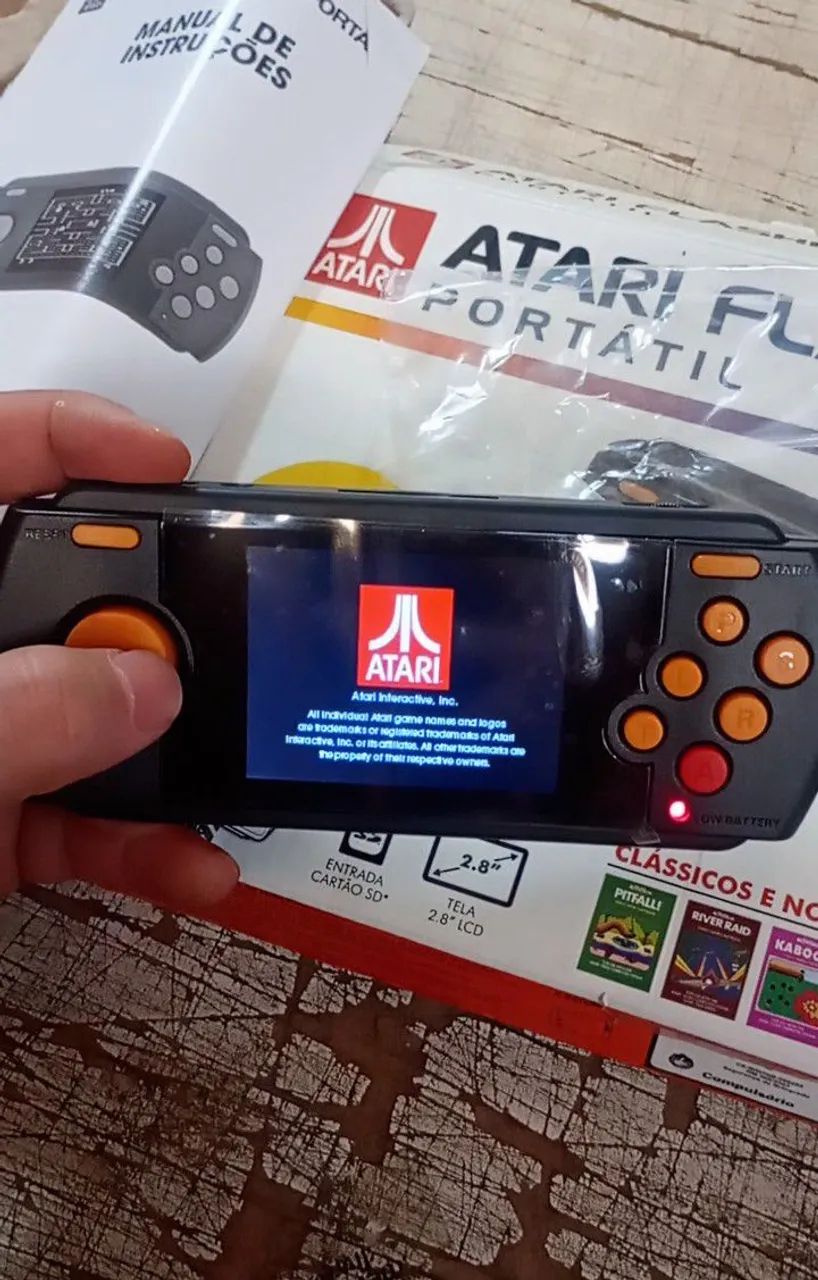 Atari portátil flashback TecToy com 70 jogos e manual - Foto 4
