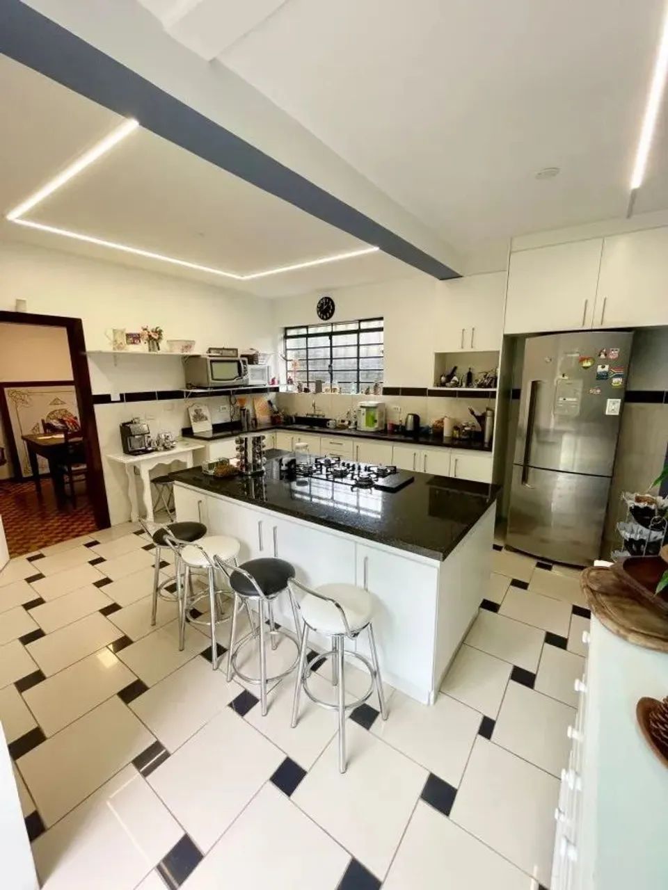 Casa com 4 Quarto(s) e 4 banheiro(s) para Alugar, 450 m² por R$ 8700 / Mês - Foto 12