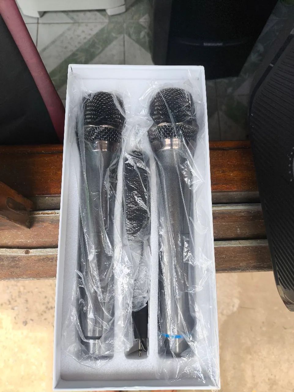 Kit de Microfone Sem Fio Duplo One-X MIC-2813  - Foto 2
