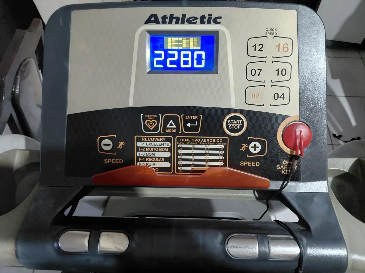 Esteira Athletic Advanced 550EE!! - Foto 4