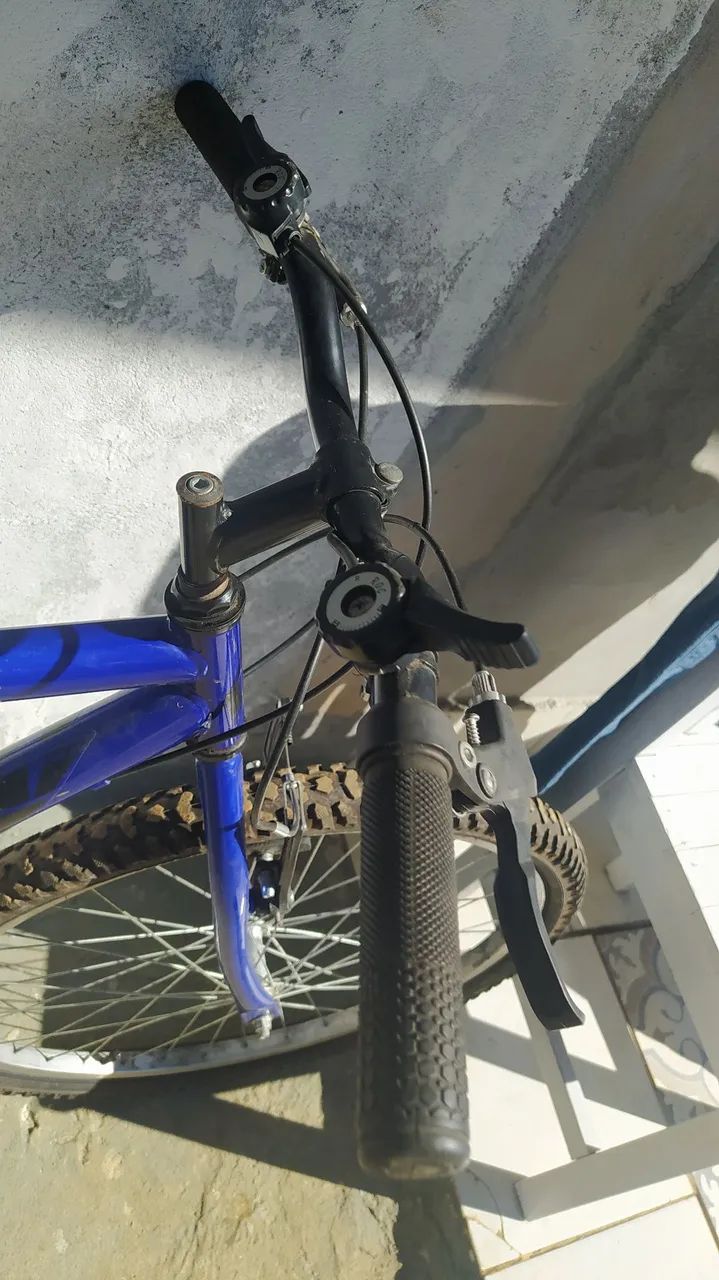 Bicicleta semi nova  - Foto 2