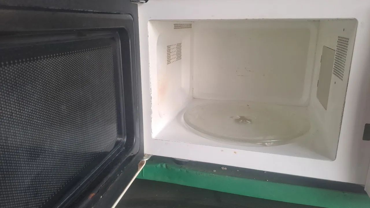 Microondas Eletrolux 18l - Foto 3