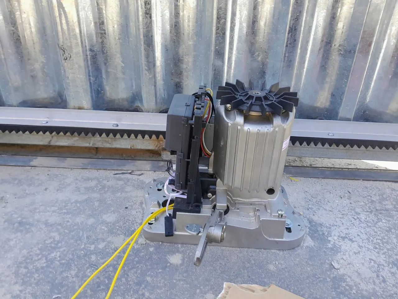 Portão automático manutenção 