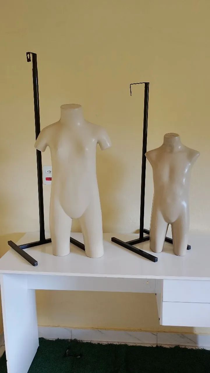 Manequins