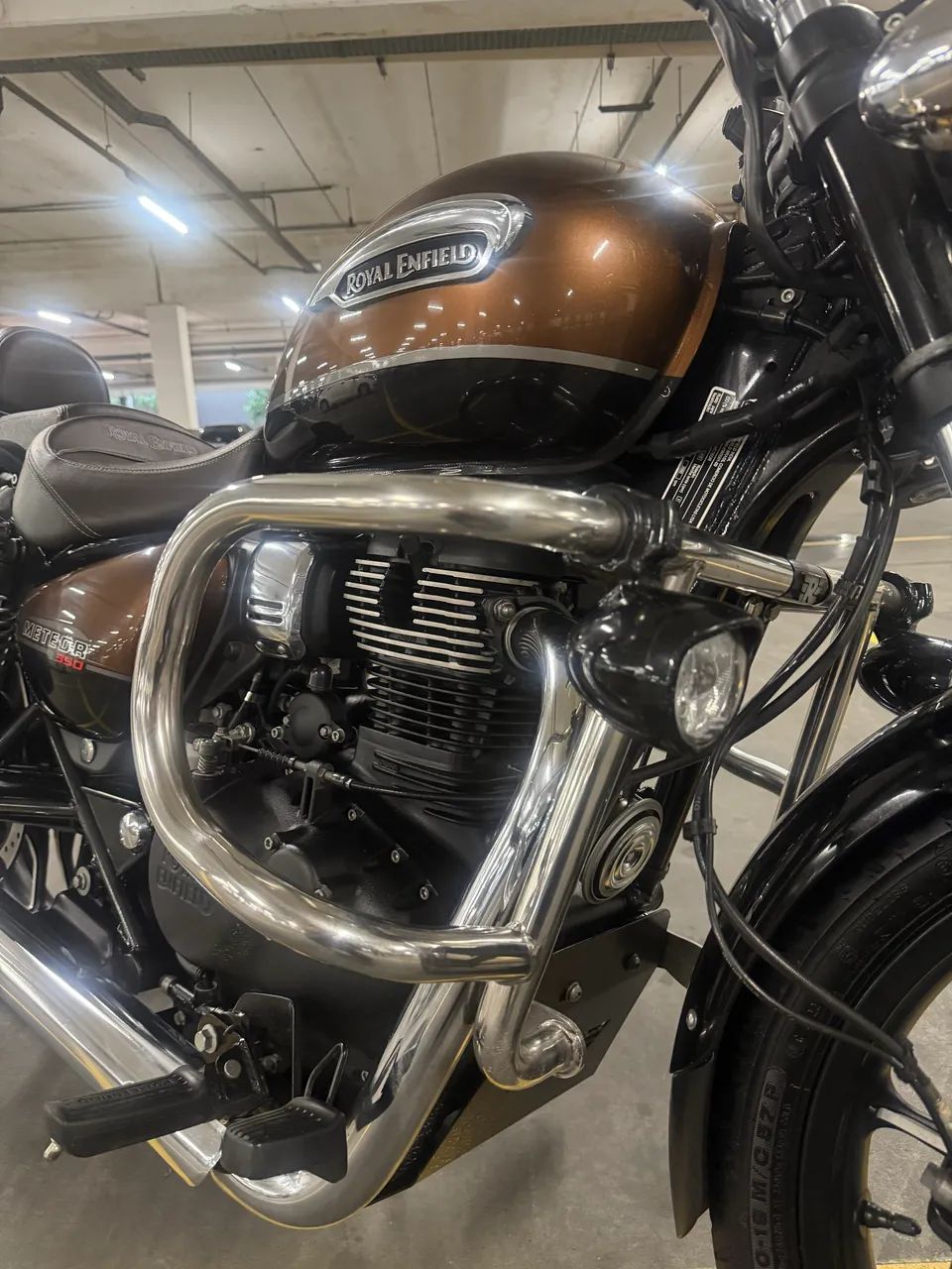 ROYAL ENFIELD METEOR 350 2023 - Foto 4