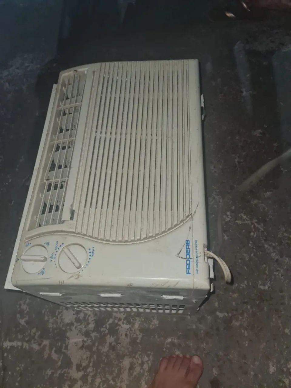 Vendo ar condicionado janela - Foto 2