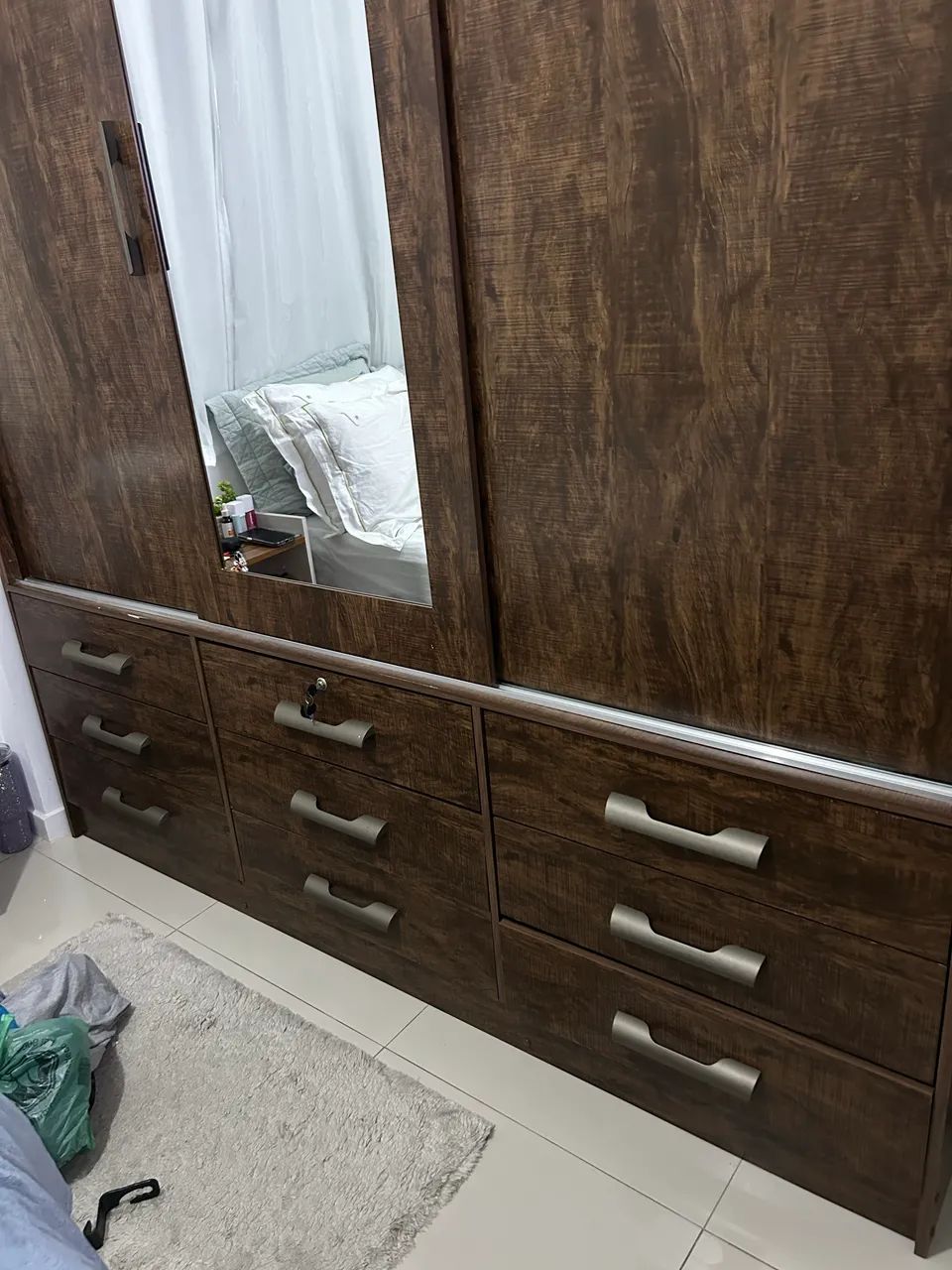 Guarda-roupa 3 Portas De Correr Com Espelho 9 Gavetas - Foto 3