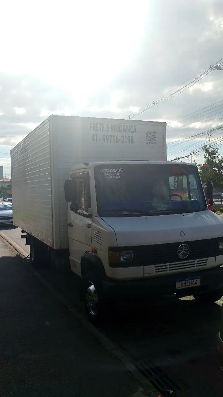 Caminhão de mudança e frete em geral 