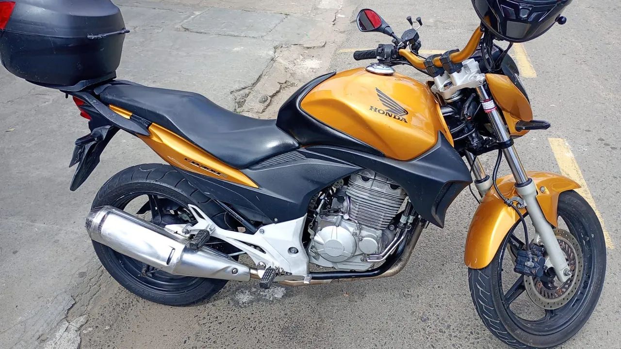 Cb 300 nova de mais