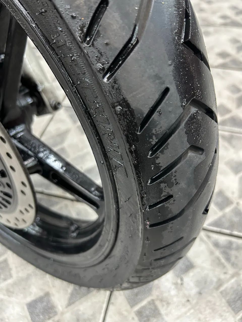Honda CB 300 - Foto 4