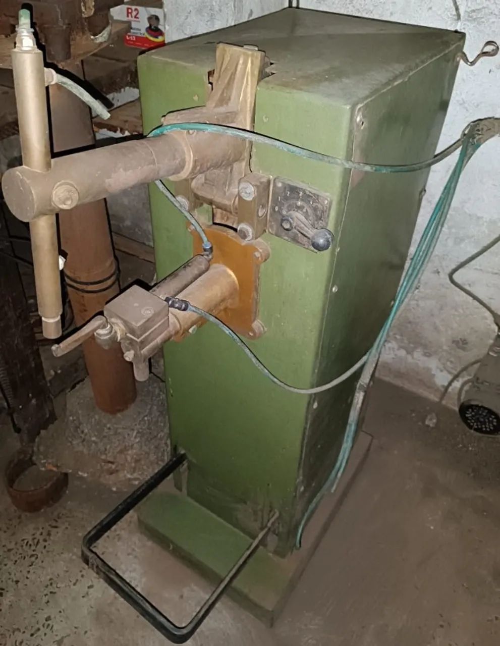 Máquina de solda ponto ponteadeira 10KVA Marca Transweld + sistema de refrigeração - Foto 2