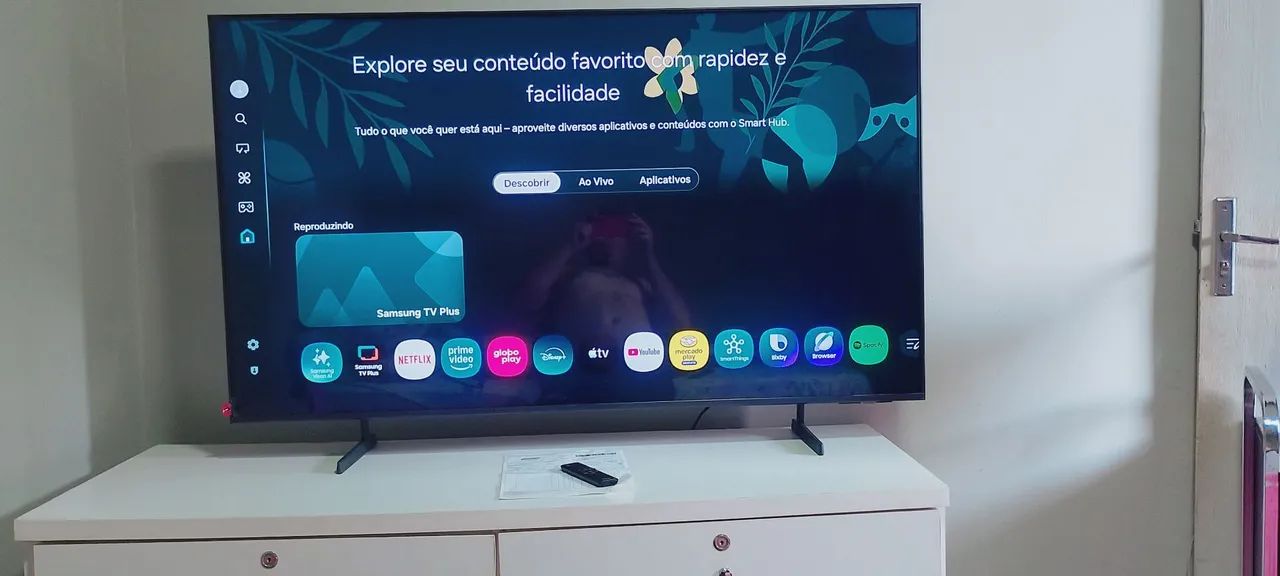 Televisão de 55 polegadas Samsung ultra 4k smart vision QLED Nova 