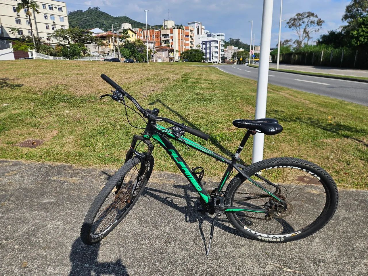 Bicicleta Alfameq Aro 29 MTB  - Foto 2