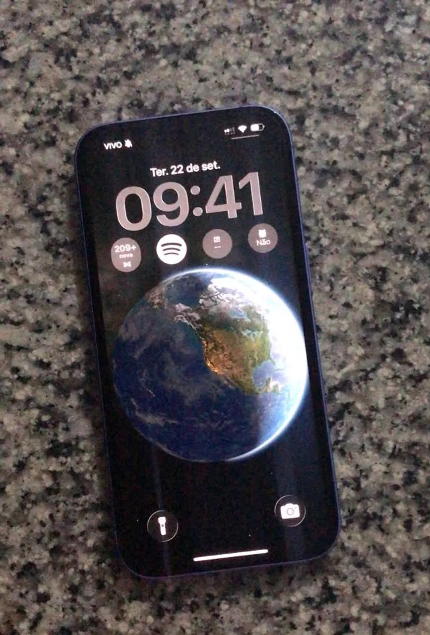 iPhone 16 - Semi Novo  - Foto 3