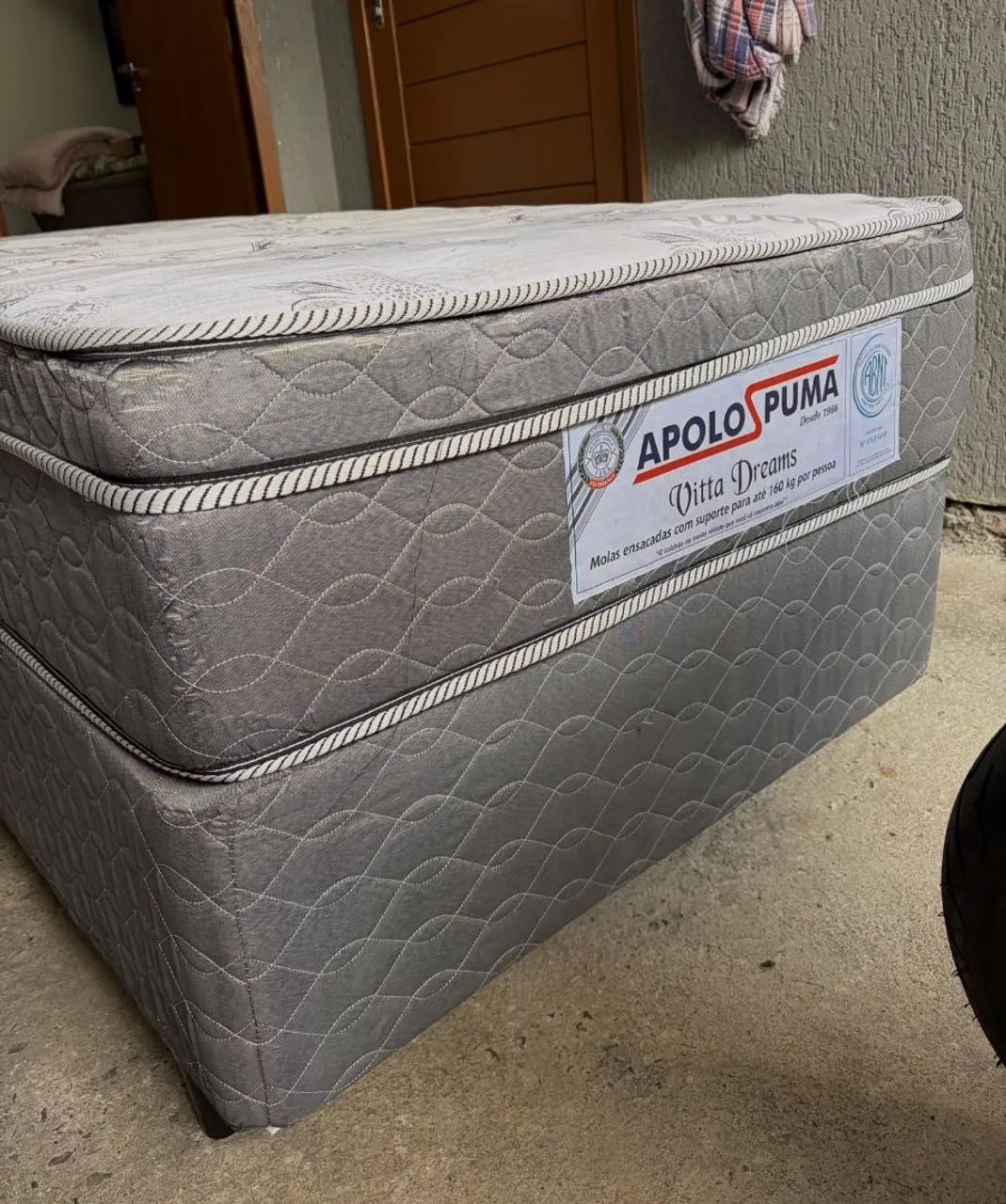 Cama de solteiro 