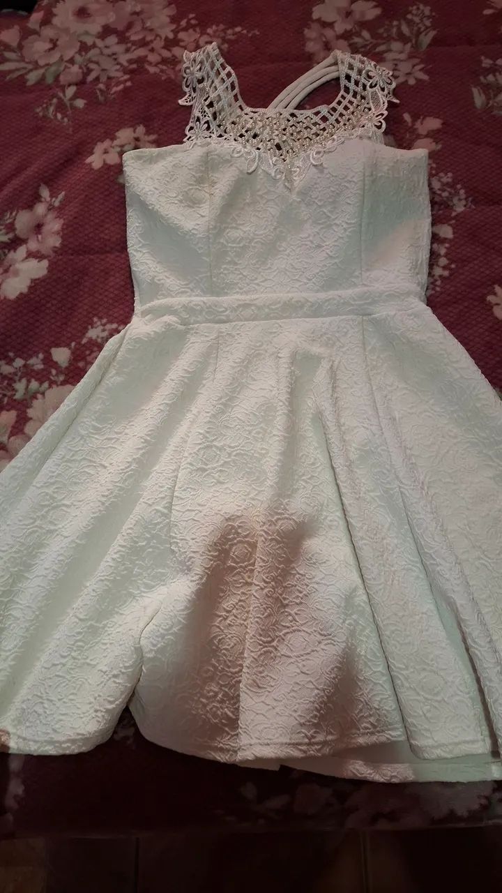 Vestido Branco Rodado  - Foto 2
