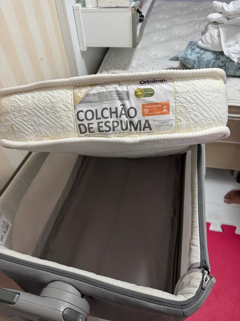 Berço Portátil Chicco com colchão Ortobom 