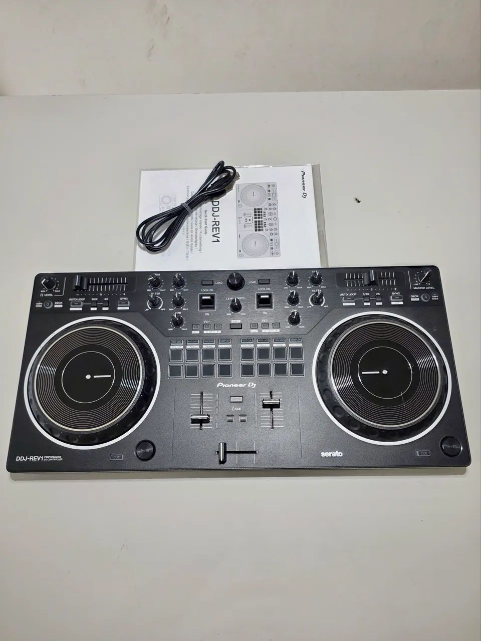 Pionner DDJ REV1 
