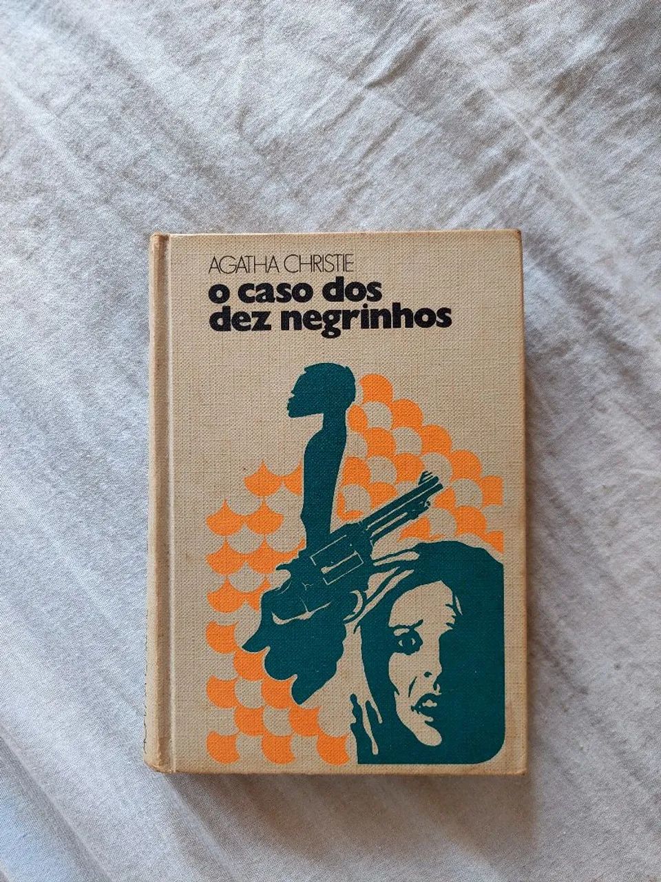 "E não sobrou nenhum" edição antiga 