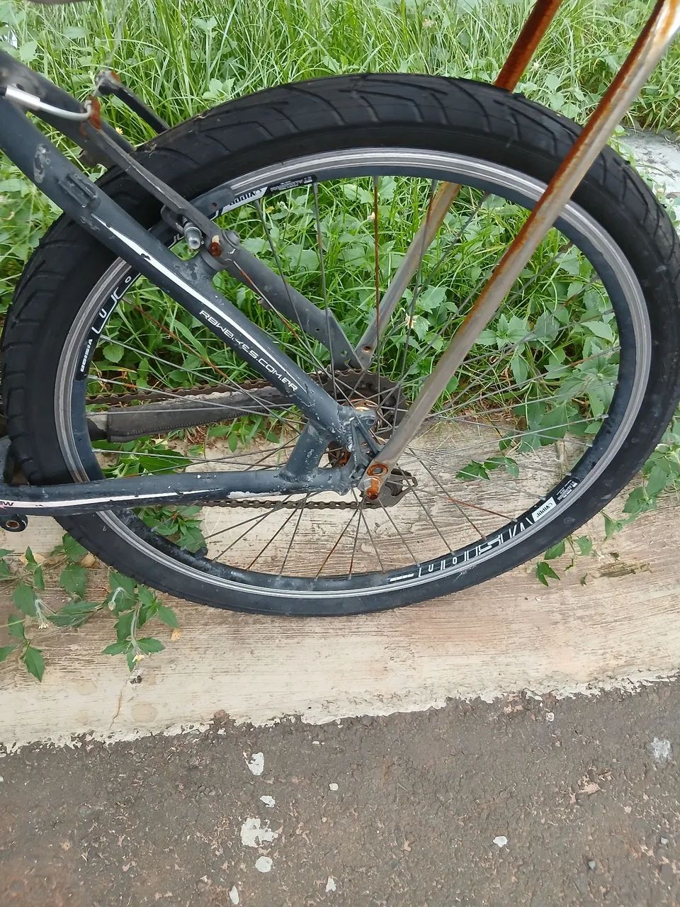 Bicicleta  - Foto 2