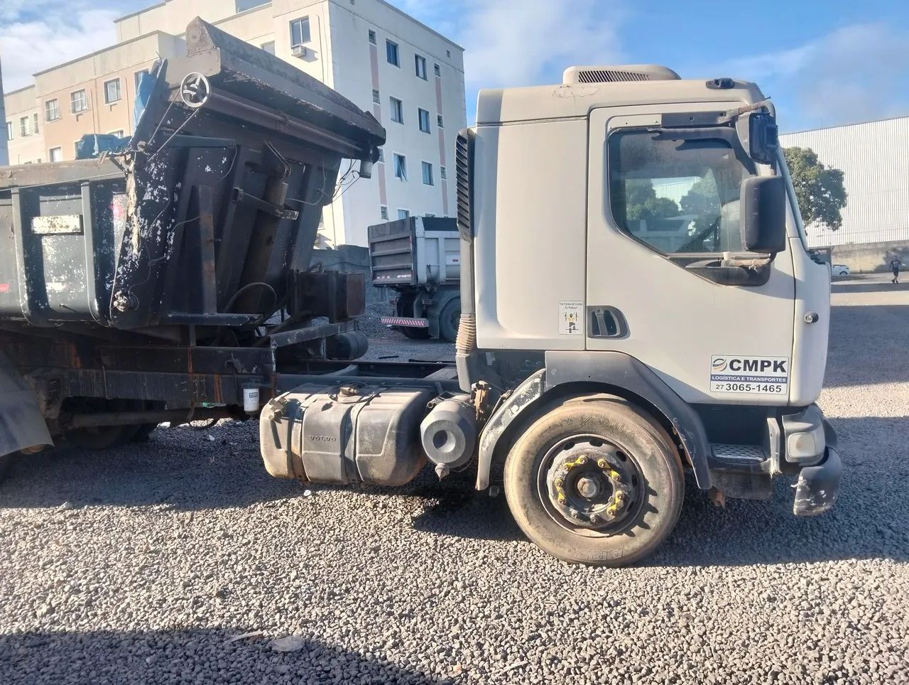 Vendo volvo VM 240