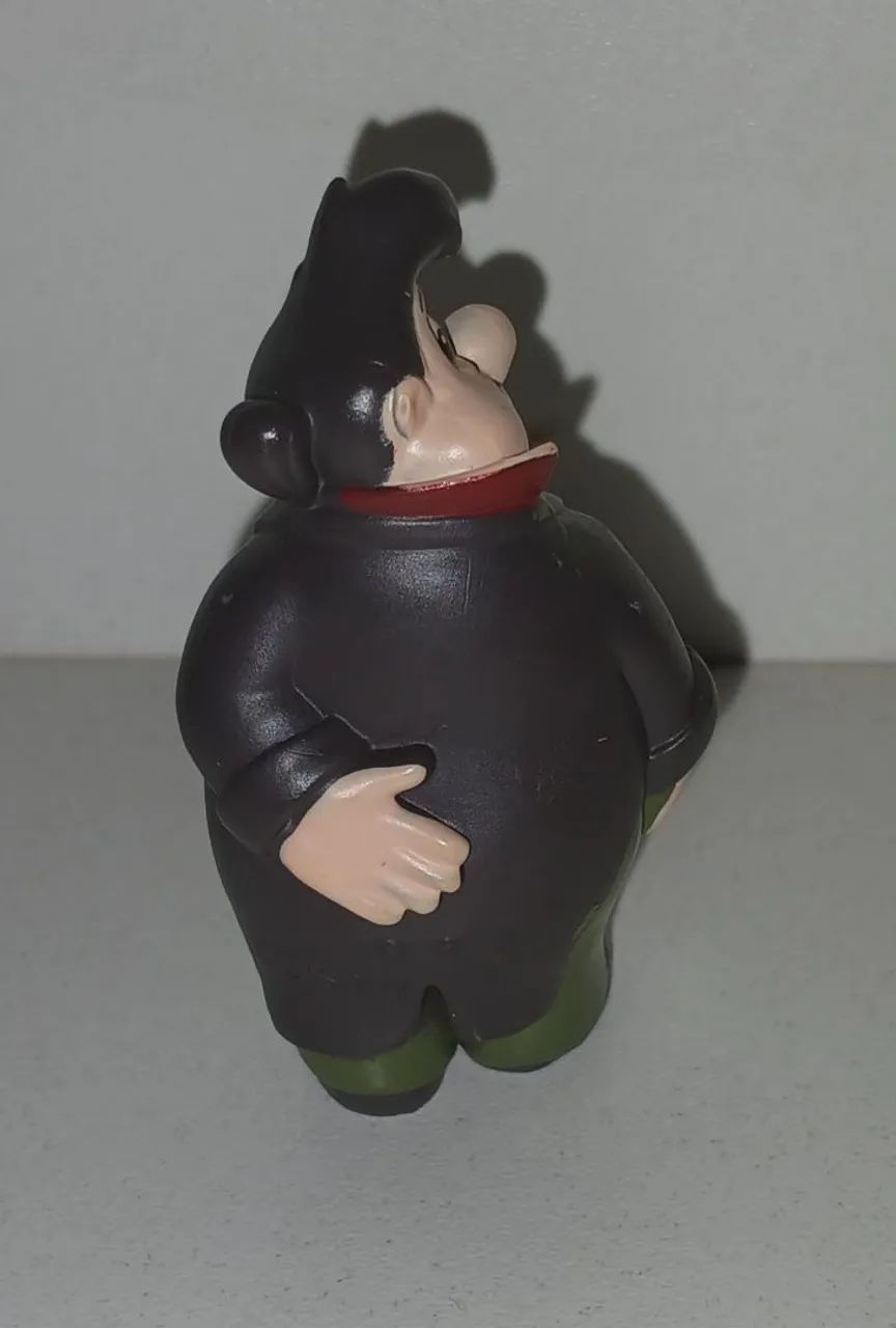 BONECO MINIATURA DISNEY A BELA E A FERA LEFOU VILÃO AJUDANTE DO GASTON - Foto 2