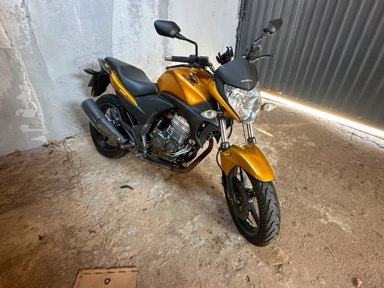CB 300 - Foto 4