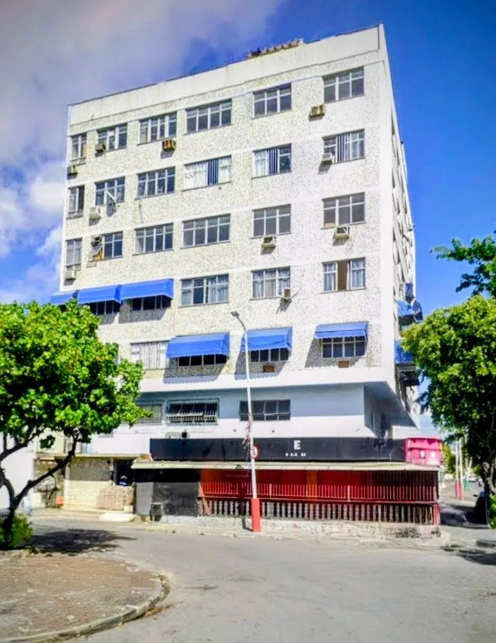 Loja Comercial para Alugar em Bangu - Excelente Localização - Ampla - Foto 2