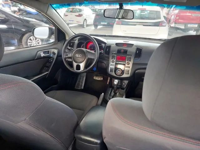 Cerato Extra Promoção. 1.6 16V Aut. 2010/11. Muito novo. Raridade. Sem detalhes. - Foto 6