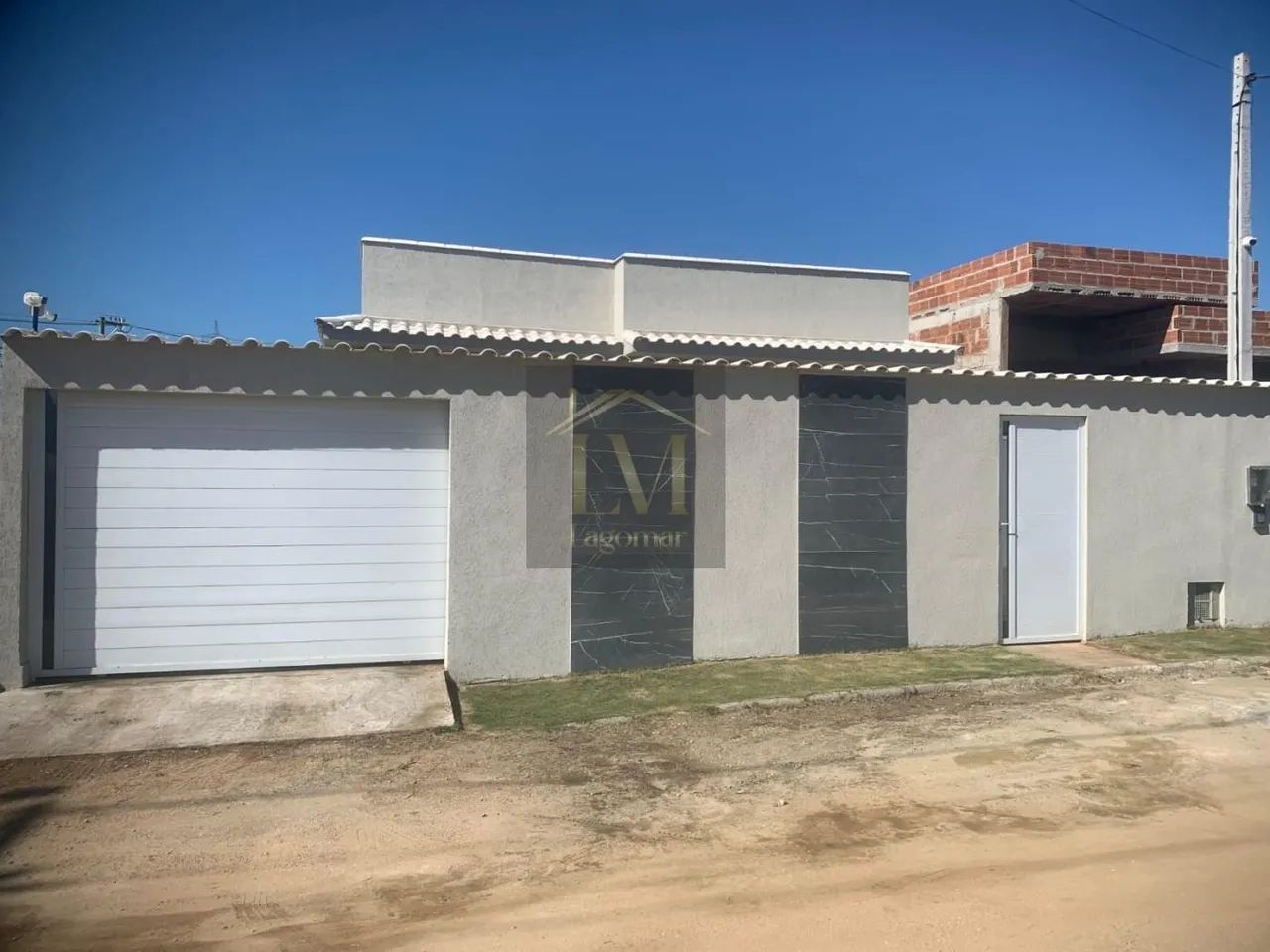 Casa a venda com piscina