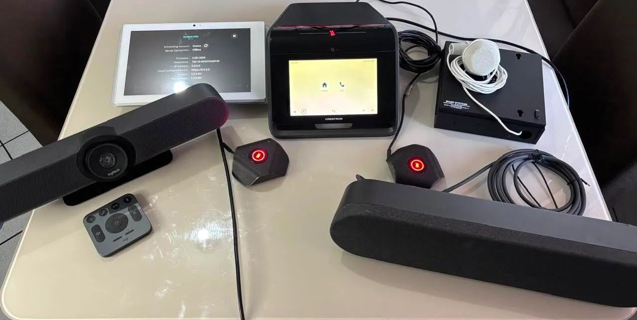 Kit completo video conferencia