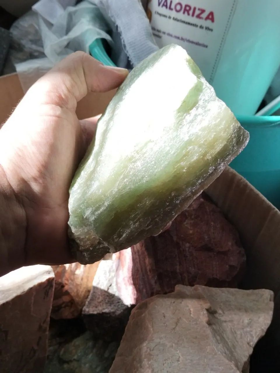 Arte em pedra verde natural de Quartzo 1,2kg  - Foto 4