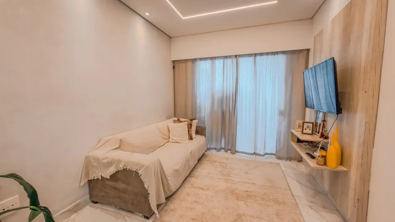 Apartamento Térreo à venda com 2 quartos, 69 m²  Ouro Verde