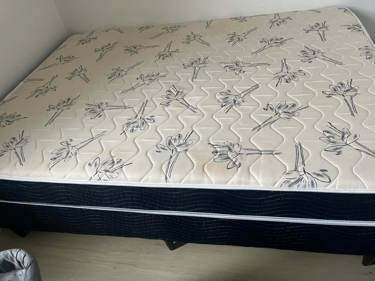 Cama Box Casal Ortobom - Ótimo Estado 