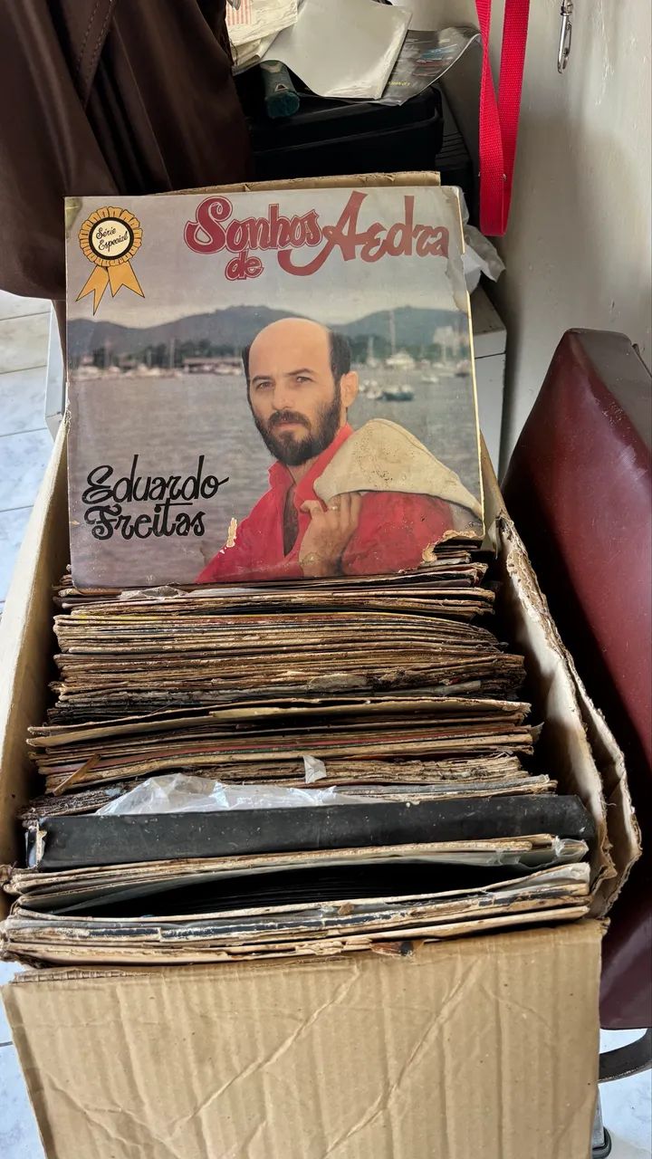 Doa-se disco de vinil, dvds e vidio caset - Foto 2