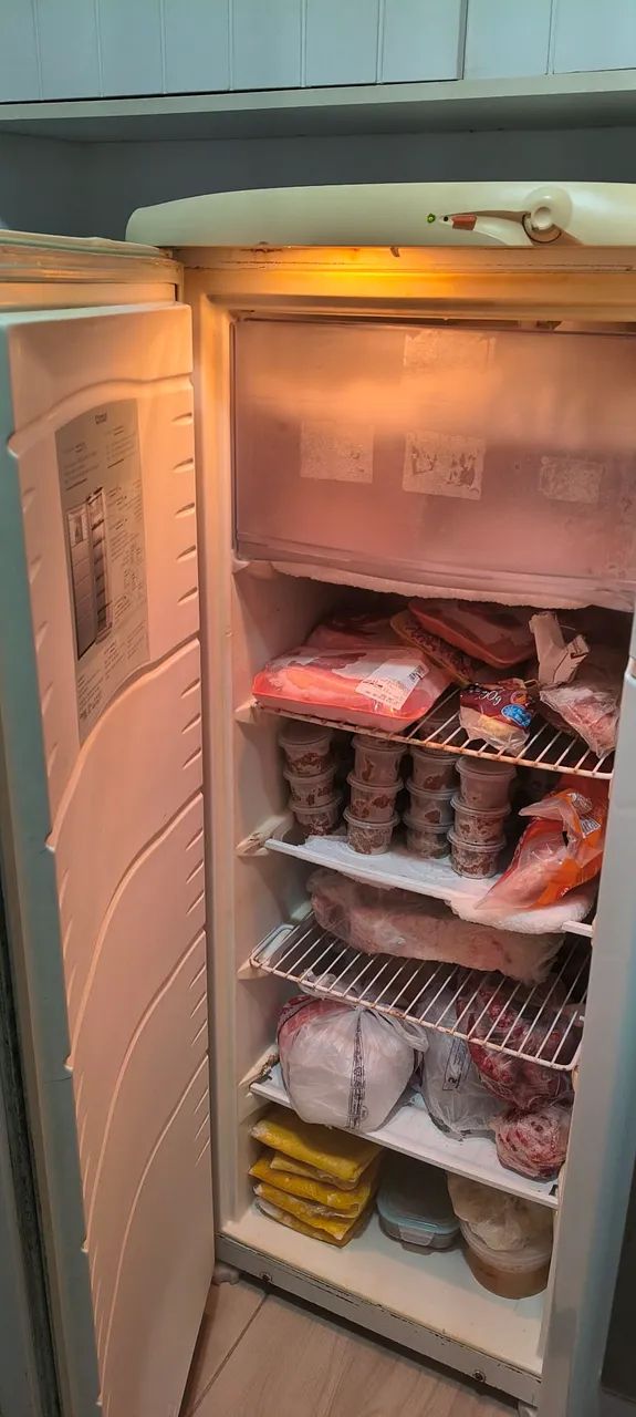 Freezer Consul 220V funcionando perfeitamente  - Foto 3