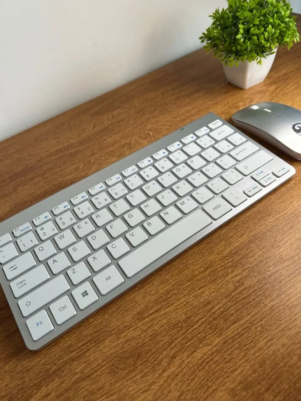 Mouse e Teclado sem fio para trabalhar e estudar - Foto 4
