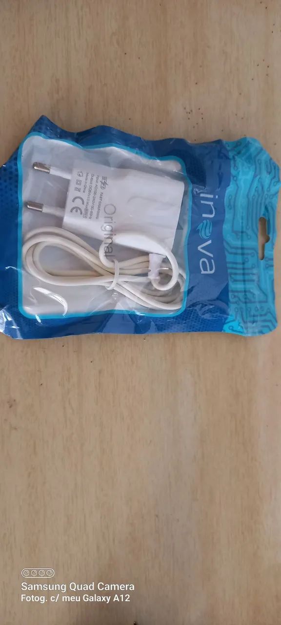 Carregador de celular